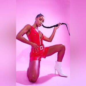 PrettyLittleThing Red Vinyl Belted Waist Shorts UK 8 US 4 NEW